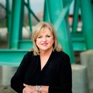 Meet your Posher, Freida